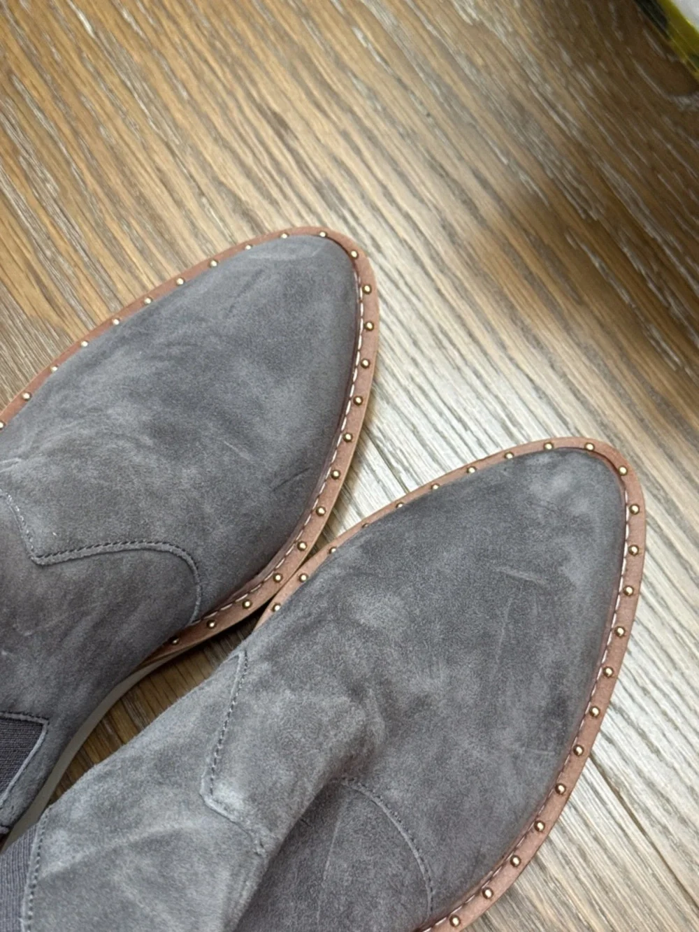 Cecelia Gemma Slip On Low Wedge Boot - 9